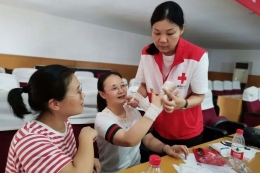 浙江体彩人化身“急救天使”，马路救伤传递公益